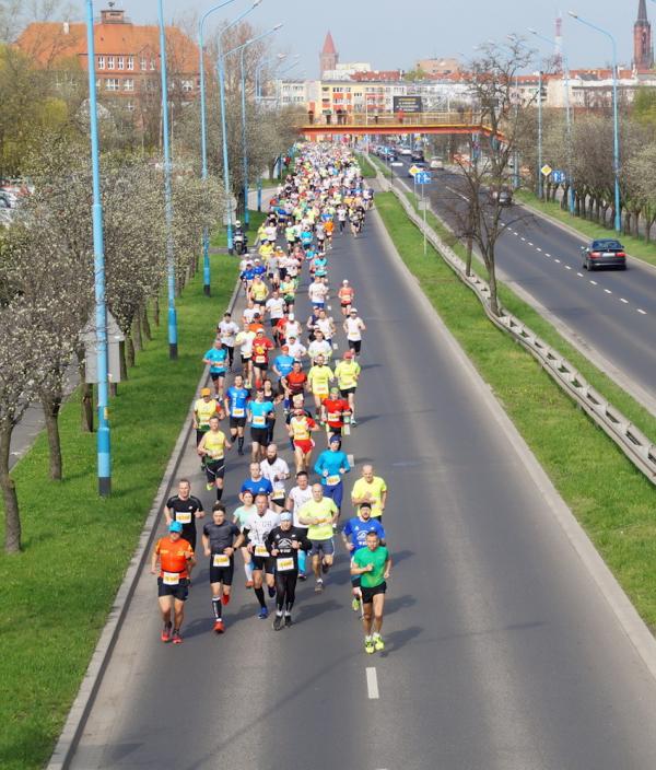 1241 Półmaraton Legnica – Legnickie Pole (9.4.2017)