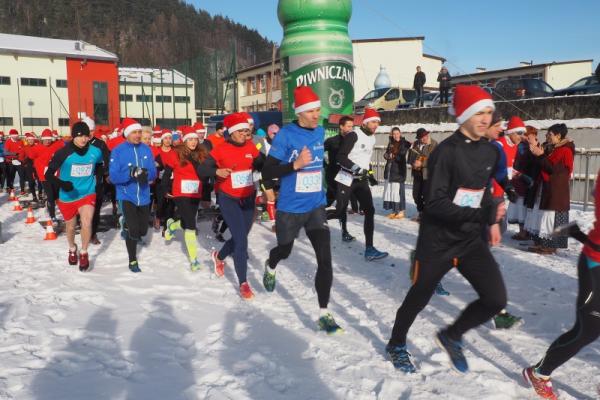 2. Zlot Mikołajów w Piwnicznej Zdroju (4.12.2016)